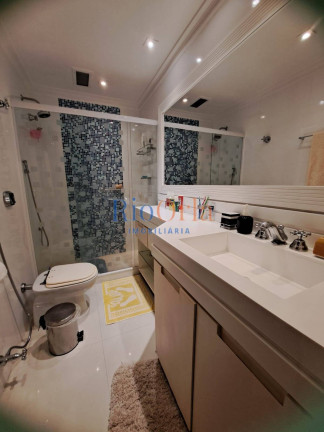 Imagem Apartamento com 4 Quartos à Venda, 306 m² em Barra Da Tijuca - Rio De Janeiro Imagem Apartamento com 4 Quartos à Venda, 306 m² em Barra Da Tijuca - Rio De Janeiro