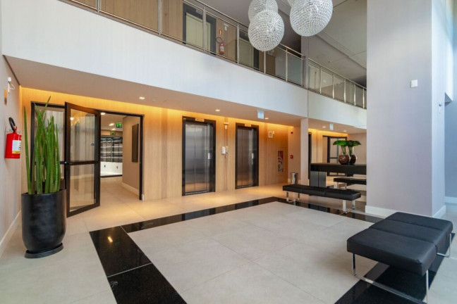 Imagem Imóvel com 3 Quartos à Venda, 103 m² em Menino Deus - Porto Alegre Imagem Imóvel com 3 Quartos à Venda, 103 m² em Menino Deus - Porto Alegre