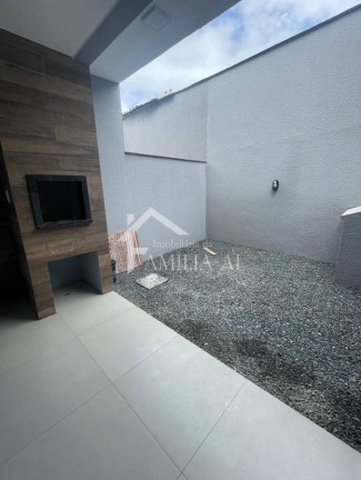 Imagem Casa com 3 Quartos à Venda, em Aventureiro - Joinville Imagem Casa com 3 Quartos à Venda, em Aventureiro - Joinville