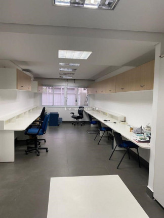 Imagem Imóvel com 2 Quartos à Venda, 240 m² em Vila Nova Conceição - São Paulo