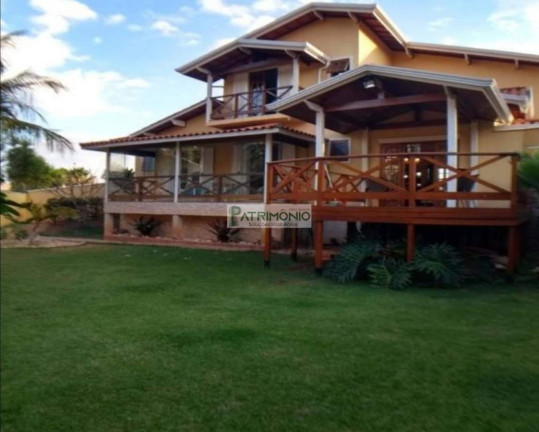 Casa com 3 Quartos à Venda, 260 m² em Estância Das Flores - Jaguariúna
