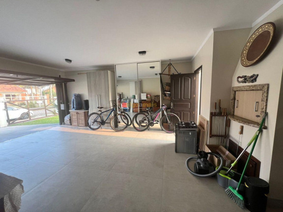 Imagem Casa com 3 Quartos à Venda, 165 m² em Centro - Xangri-lá