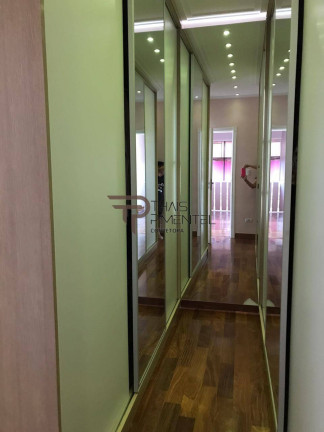 Imagem Casa com 3 Quartos à Venda, 355 m² em City Bussocaba - Osasco Imagem Casa com 3 Quartos à Venda, 355 m² em City Bussocaba - Osasco