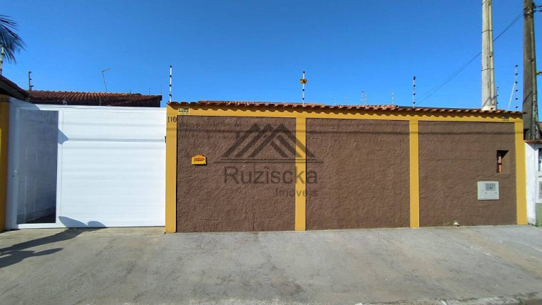 Imagem Casa com 3 Quartos à Venda, 302 m² em Jardim Regina - Itanhaém Imagem Casa com 3 Quartos à Venda, 302 m² em Jardim Regina - Itanhaém