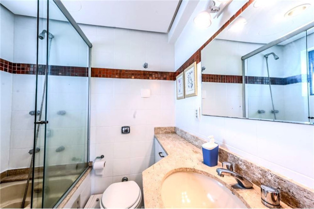 Imagem Imóvel com 3 Quartos à Venda, 100 m² em Auxiliadora - Porto Alegre