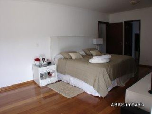 Imagem Casa com 4 Quartos à Venda, 1.000 m² em São Paulo Ii - Cotia Imagem Casa com 4 Quartos à Venda, 1.000 m² em São Paulo Ii - Cotia