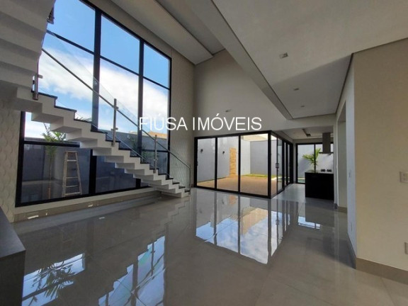 Imagem Casa com 4 Quartos à Venda, 349 m² em J. Itambé - Ribeirão Preto Imagem Casa com 4 Quartos à Venda, 349 m² em J. Itambé - Ribeirão Preto