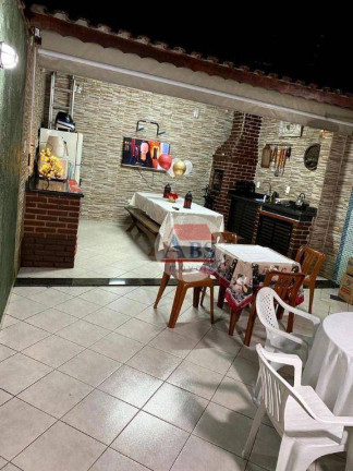 Imagem Casa com 3 Quartos à Venda, 148 m² em Jardim Casqueiro - Cubatão Imagem Casa com 3 Quartos à Venda, 148 m² em Jardim Casqueiro - Cubatão