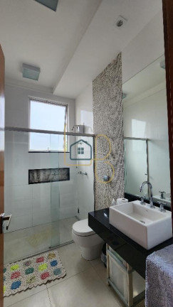 Imagem Casa de Condomínio com 3 Quartos à Venda, 200 m² em Jardim Itatiaia 2 - Londrina