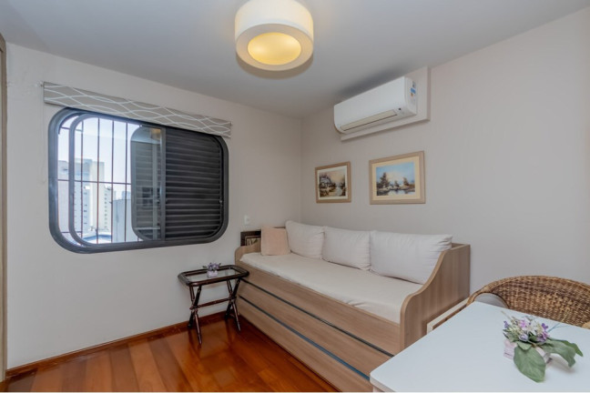 Imagem Imóvel com 3 Quartos à Venda, 275 m² em Brooklin Paulista - São Paulo Imagem Imóvel com 3 Quartos à Venda, 275 m² em Brooklin Paulista - São Paulo