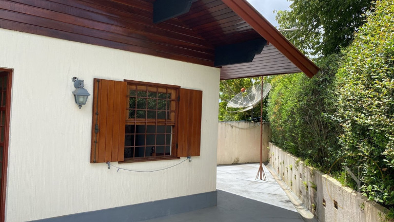 Imagem Casa com 3 Quartos à Venda, 185 m² em Bela Vista - Campos Do Jordão Imagem Casa com 3 Quartos à Venda, 185 m² em Bela Vista - Campos Do Jordão