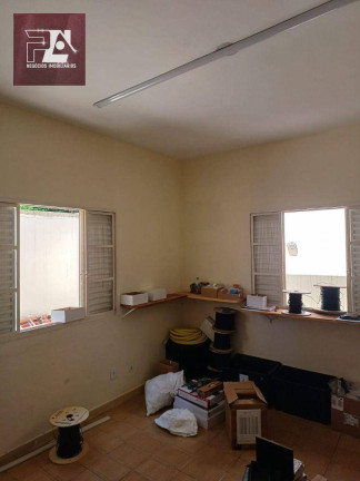 Imagem Casa com 3 Quartos para Alugar, 250 m² em Nova Lorena - Lorena Imagem Casa com 3 Quartos para Alugar, 250 m² em Nova Lorena - Lorena