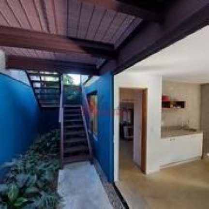Imagem Casa com 6 Quartos à Venda, 384 m² em Centro - Ibiúna