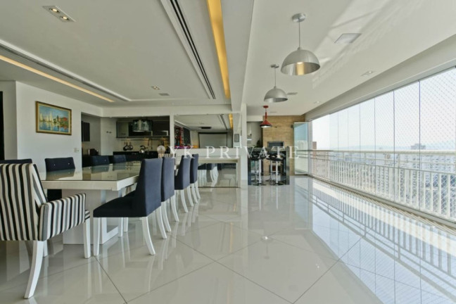 Apartamento com 3 Quartos à Venda, 201 m² em Sumaré - São Paulo