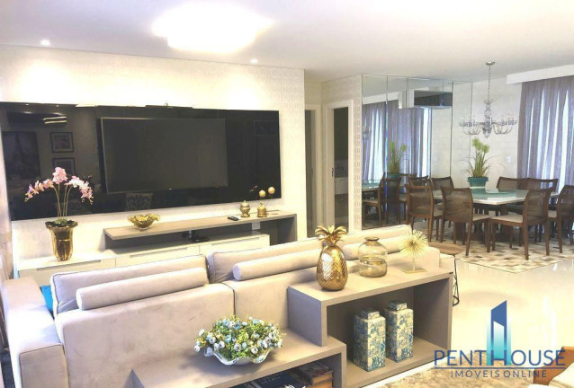 Imagem Apartamento com 3 Quartos à Venda, 156 m² em Centro - Balneário Camboriú Imagem Apartamento com 3 Quartos à Venda, 156 m² em Centro - Balneário Camboriú
