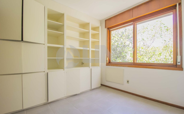 Imagem Apartamento com 3 Quartos à Venda, 133 m² em Moinhos De Vento - Porto Alegre