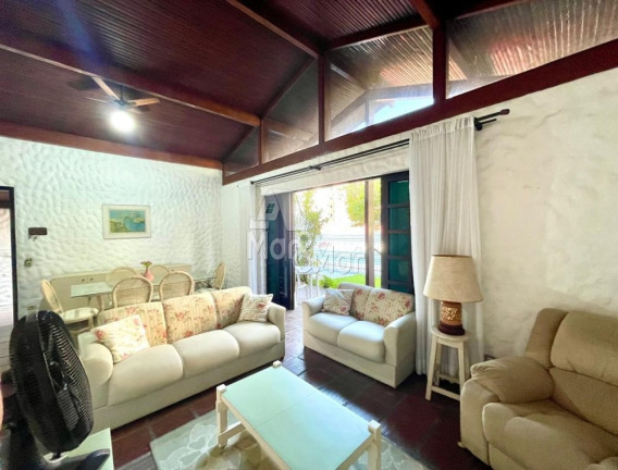 Imagem Casa com 4 Quartos à Venda, 204 m² em Jardim Las Palmas - Guarujá