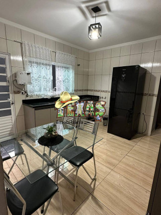 Imagem Casa com 3 Quartos à Venda, 250 m² em Jardim Ikes - Itaquaquecetuba