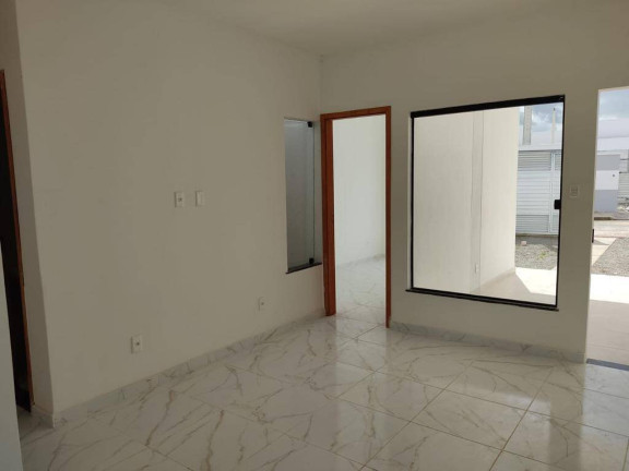 Imagem Casa com 1 Quarto à Venda, em Conceicão - Feira De Santana Imagem Casa com 1 Quarto à Venda, em Conceicão - Feira De Santana