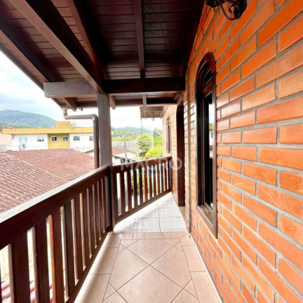 Imagem Casa com 3 Quartos à Venda, 166 m² em Ilha Da Figueira - Jaraguá Do Sul