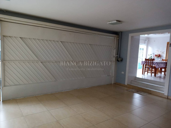 Imagem Casa com 5 Quartos à Venda, 338 m² em Ahú - Curitiba