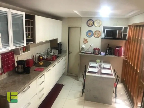 Imagem Apartamento com 4 Quartos à Venda, 185 m² em Boa Viagem - Recife Imagem Apartamento com 4 Quartos à Venda, 185 m² em Boa Viagem - Recife