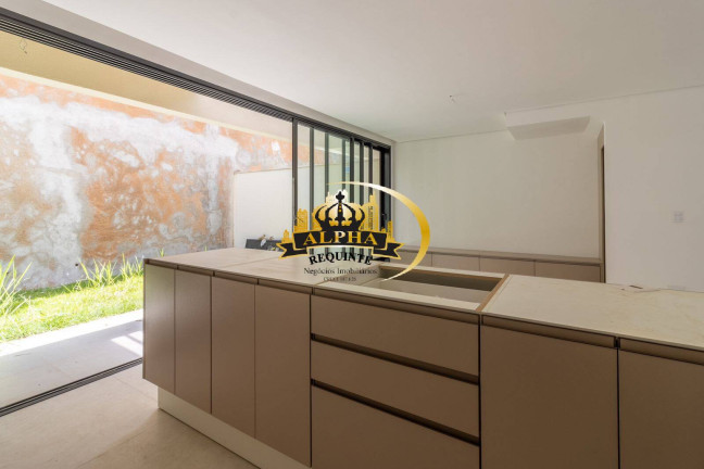 Imagem Casa de Condomínio com 4 Quartos à Venda, 214 m² em Alphaville - Santana De Parnaíba Imagem Casa de Condomínio com 4 Quartos à Venda, 214 m² em Alphaville - Santana De Parnaíba