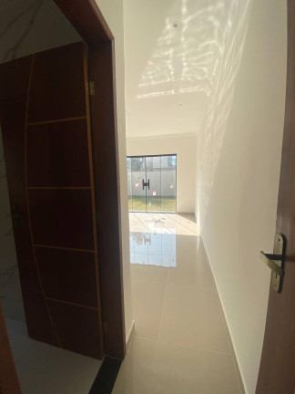 Imagem Casa com 3 Quartos à Venda,  em Cajueiros - Maricá