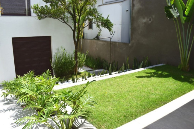 Casa com 4 Quartos à Venda, 410 m² em Boaçava - São Paulo