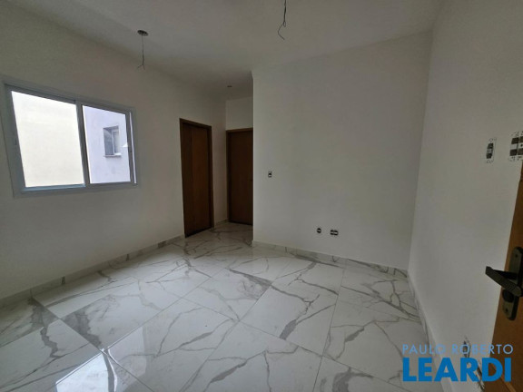 Imagem Cobertura com 2 Quartos à Venda, 117 m² em Vila Scarpelli - Santo André