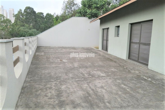 Casa com 3 Quartos para Alugar, 350 m² em Morumbi - São Paulo
