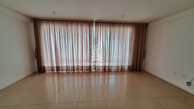 Imagem Apartamento com 3 Quartos à Venda, 101 m² em De Lourdes - Fortaleza Imagem Apartamento com 3 Quartos à Venda, 101 m² em De Lourdes - Fortaleza