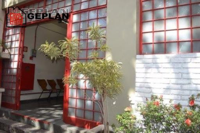 Imagem Casa com 8 Quartos à Venda, 1.300 m² em Cambuci - São Paulo Imagem Casa com 8 Quartos à Venda, 1.300 m² em Cambuci - São Paulo