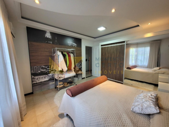 Imagem Casa com 3 Quartos para Alugar, 457 m² em Vila Nova - Blumenau