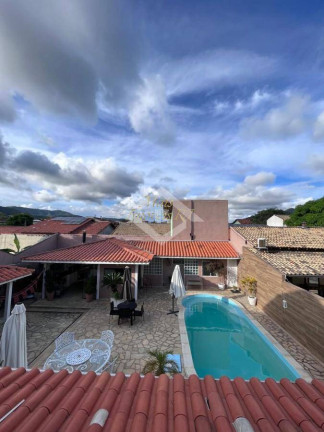 Imagem Casa com 5 Quartos à Venda, 310 m² em Itaipu - Niterói