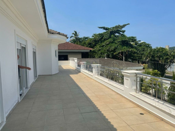 Imagem Casa com 5 Quartos à Venda, 757 m² em Jardim Virgínia - Guarujá Imagem Casa com 5 Quartos à Venda, 757 m² em Jardim Virgínia - Guarujá