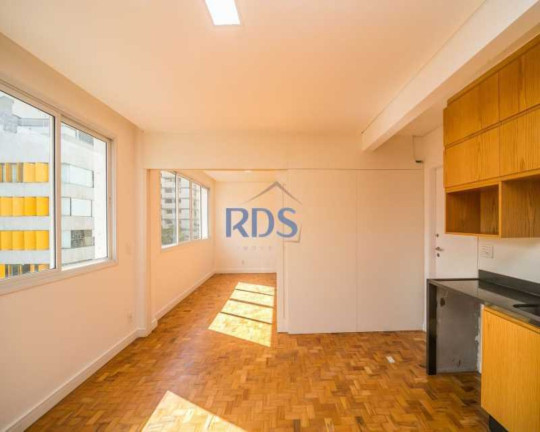 Imagem Apartamento com 2 Quartos à Venda, 86 m² em Cerqueira César - São Paulo