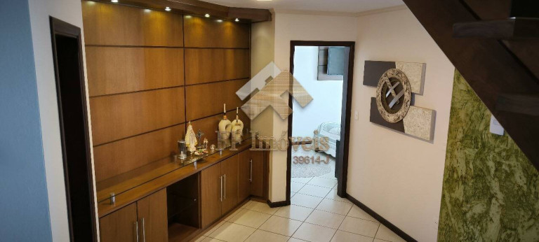 Imagem Casa com 3 Quartos à Venda, 250 m² em São Carlos