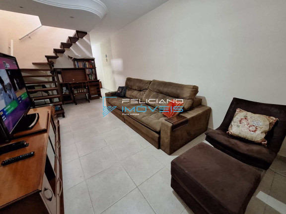 Imagem Sobrado com 3 Quartos à Venda, 175 m² em Guilhermina - Praia Grande