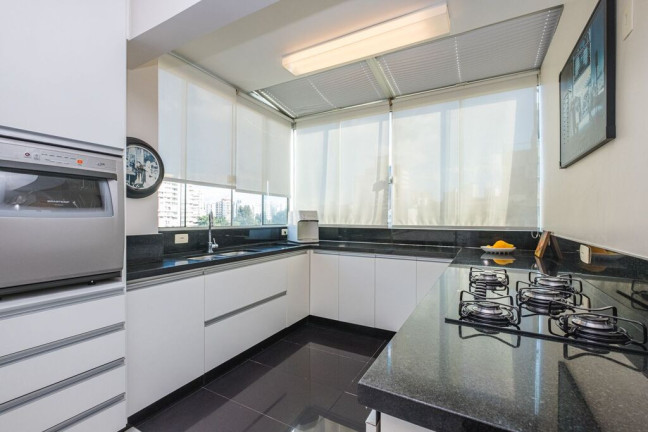 Imagem Apartamento com 3 Quartos à Venda, 262 m² em Centro - Florianópolis