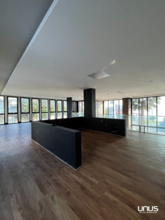 Imagem Casa de Condomínio com 3 Quartos à Venda, 735 m² em Cacupé - Florianópolis