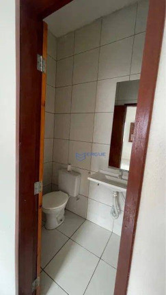 Imagem Casa com 2 Quartos à Venda, 80 m² em Montenegro Ii - Fortaleza