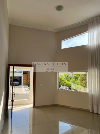 Imagem Casa com 4 Quartos para Alugar, 250 m² em Swiss Park - Campinas