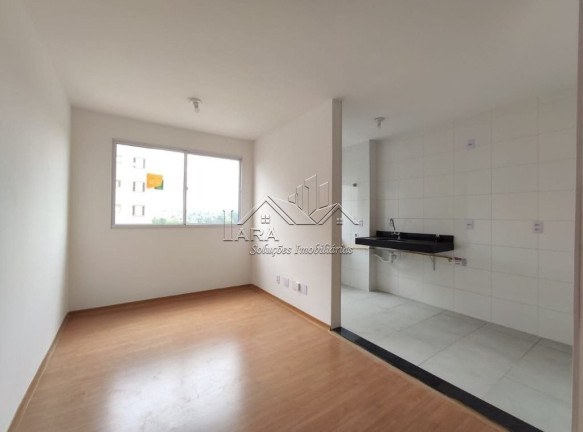 Apartamento com 2 Quartos à Venda, 42 m² em Itaquera - São Paulo
