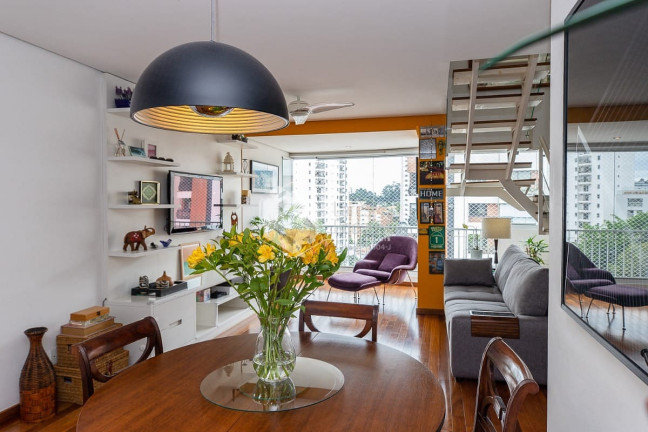 Imagem Imóvel com 3 Quartos à Venda, 161 m² em Real Parque - São Paulo Imagem Imóvel com 3 Quartos à Venda, 161 m² em Real Parque - São Paulo