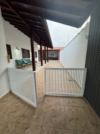 Imagem Casa com 3 Quartos à Venda, 168 m² em Flórida - Praia Grande Imagem Casa com 3 Quartos à Venda, 168 m² em Flórida - Praia Grande