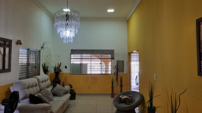 Imagem Casa com 4 Quartos à Venda, 1.600 m² em Porto - Cuiabá
