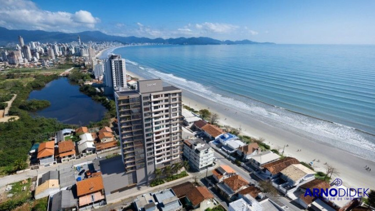 Imagem Cobertura com 4 Quartos à Venda, 197 m² em Balneario Pereque - Porto Belo