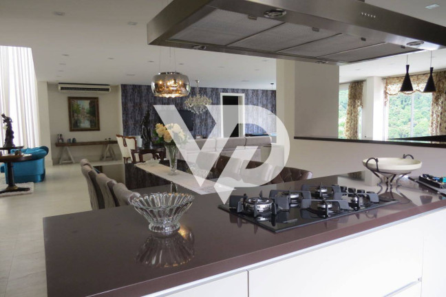 Imagem Casa com 5 Quartos à Venda, 680 m² em Alphaville - Santana De Parnaíba Imagem Casa com 5 Quartos à Venda, 680 m² em Alphaville - Santana De Parnaíba