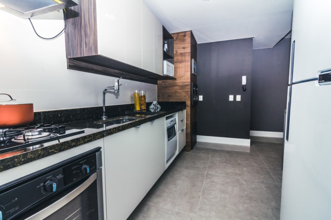Imagem Apartamento com 2 Quartos à Venda, 67 m² em Santana - Porto Alegre